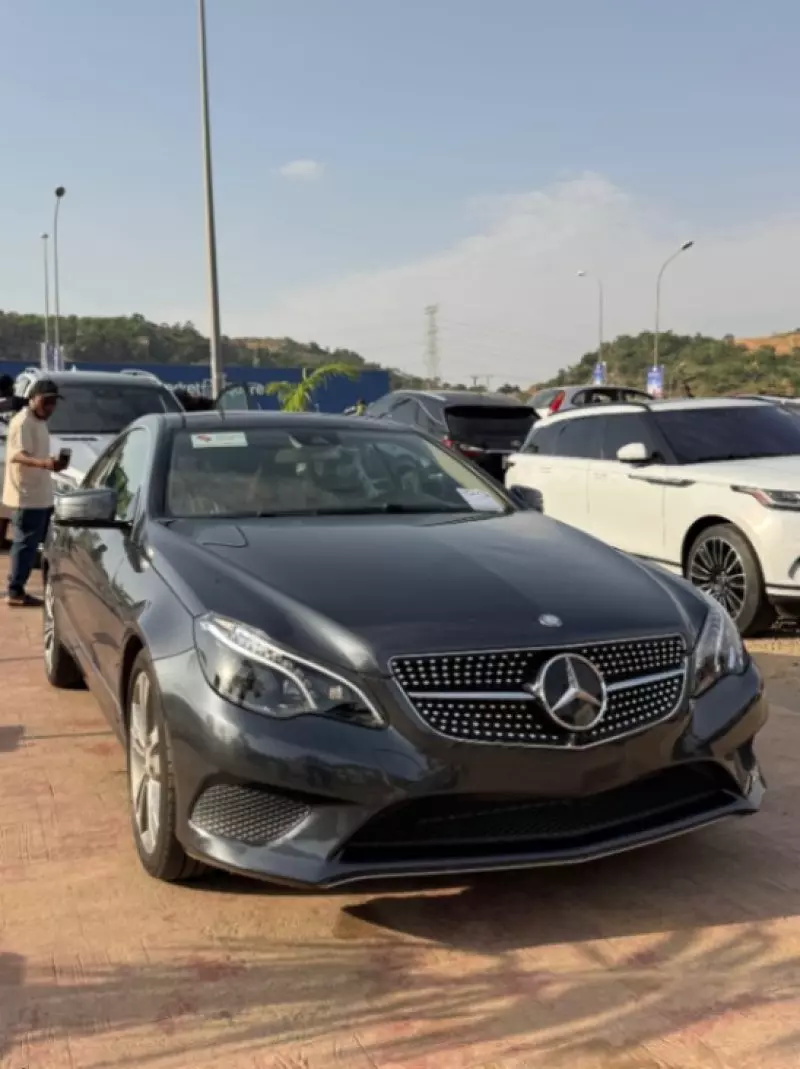 Mercedes-Benz E-Class   - 2014