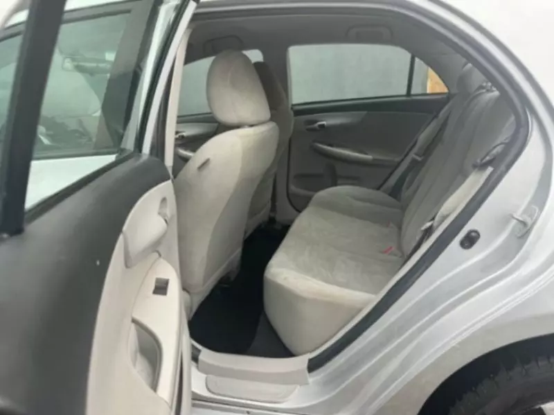 Toyota Corolla   - 2012