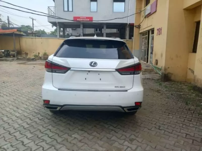 Lexus RX 350L   - 2020