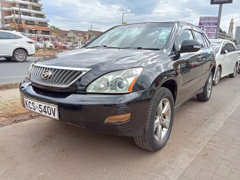 Toyota Harrier   - 2013