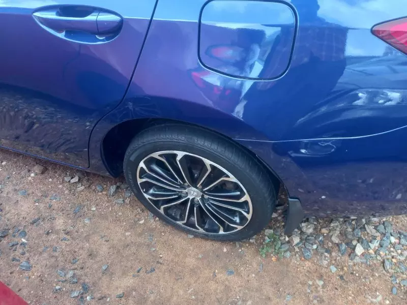 Toyota Corolla   - 2015