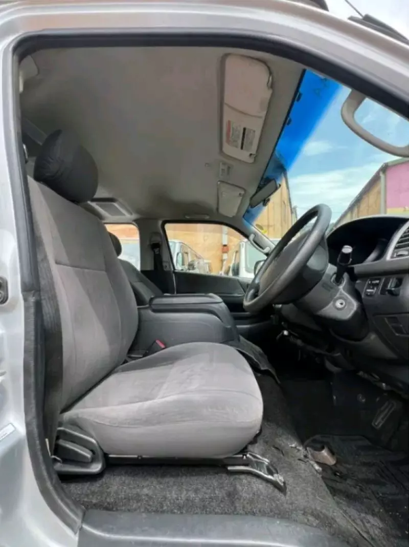 Toyota Hiace   - 2016