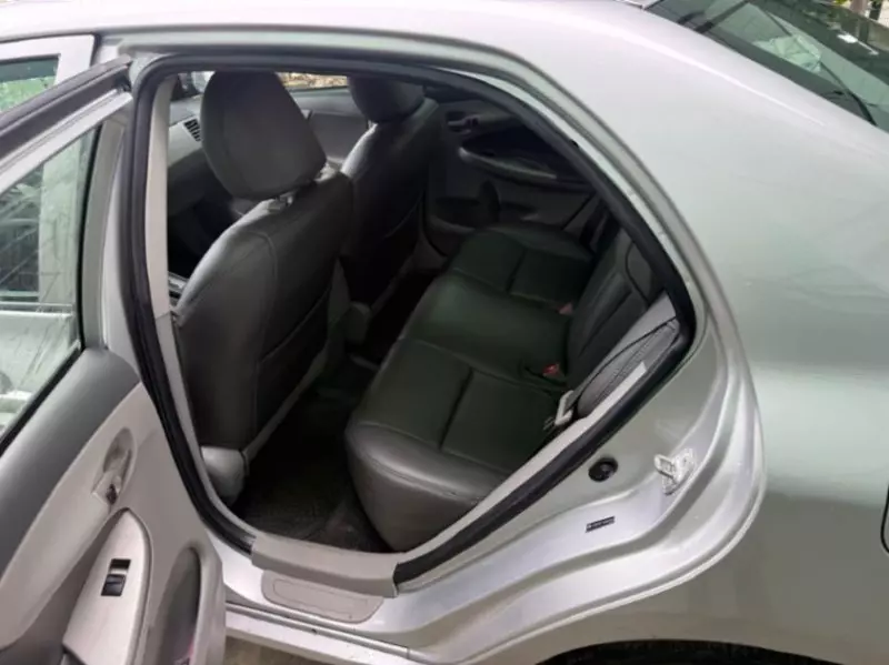 TOYOTA Corolla   - 2010