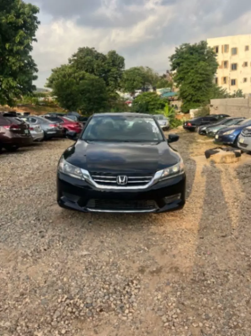 Honda Accord - 2015