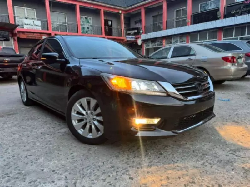 Honda Accord   - 2014