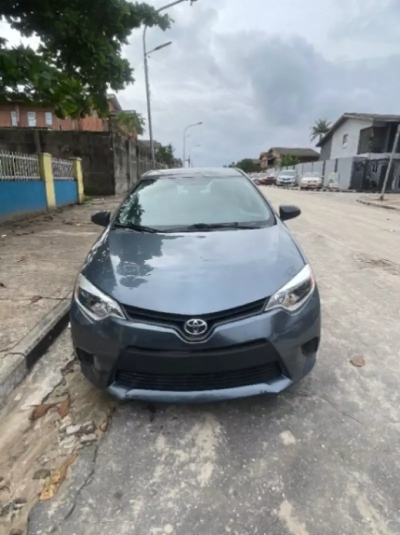 TOYOTA Corolla   - 2016