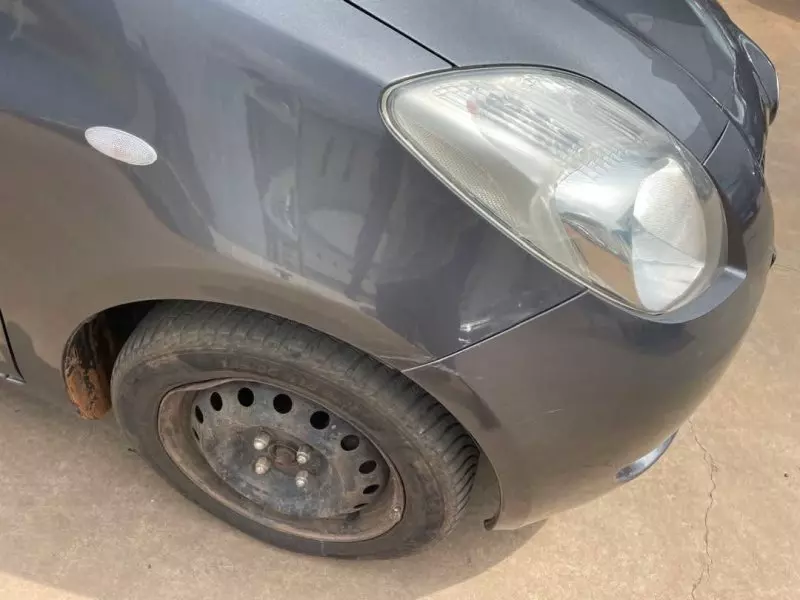 Toyota Yaris   - 2012