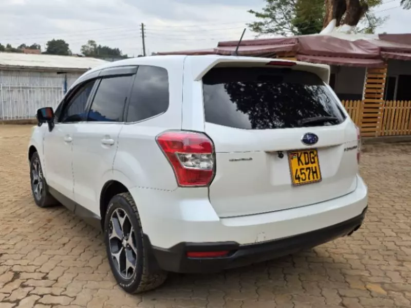 Subaru Forester   - 2014
