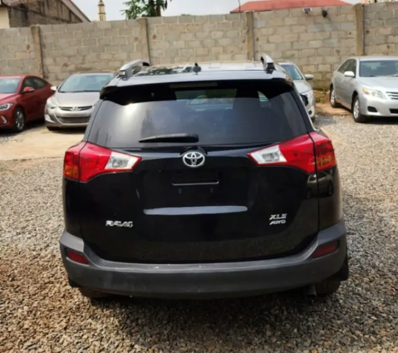 Toyota RAV 4   - 2014