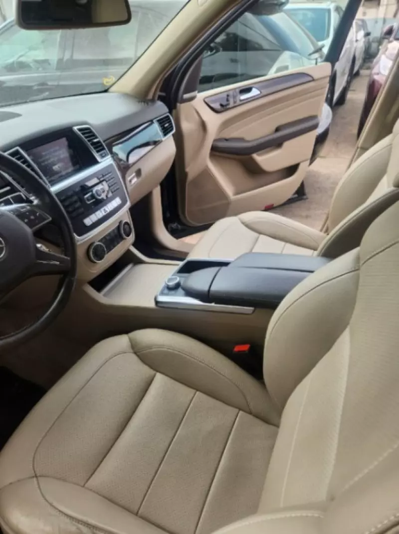 Mercedes-Benz ML-Class   - 2014