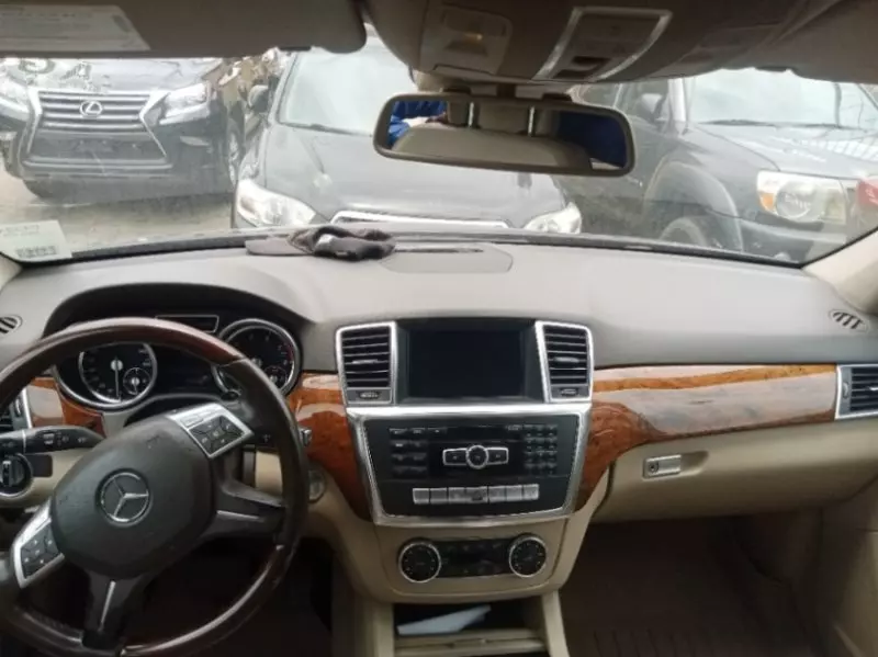 Mercedes-Benz ML 350   - 2013
