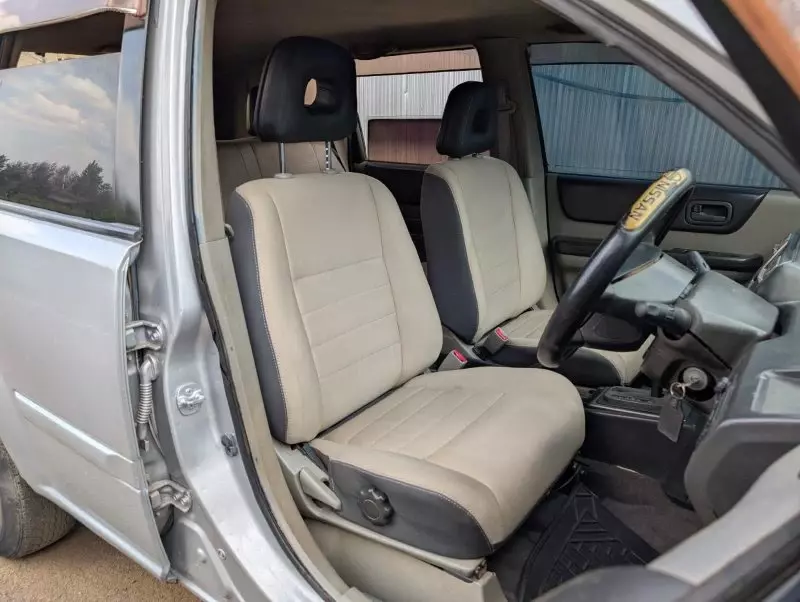 Nissan X-Trail   - 2001