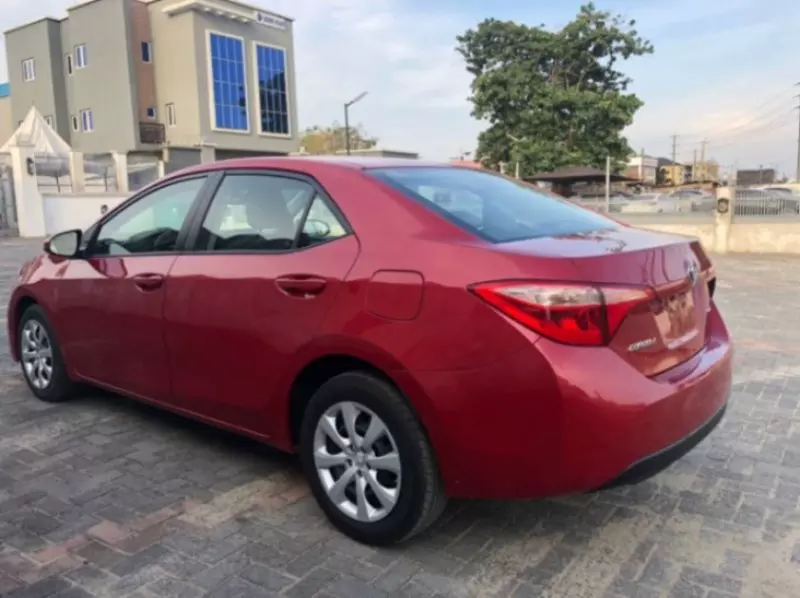 Toyota Corolla   - 2017