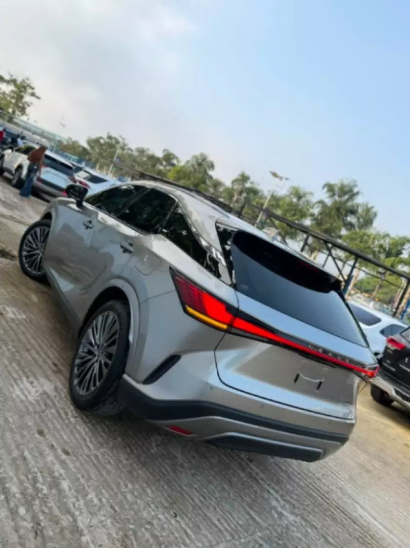 Lexus RX 350H - 2023