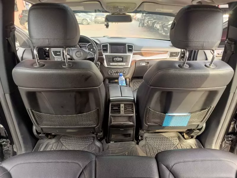 Mercedes-Benz ML-Class   - 2013