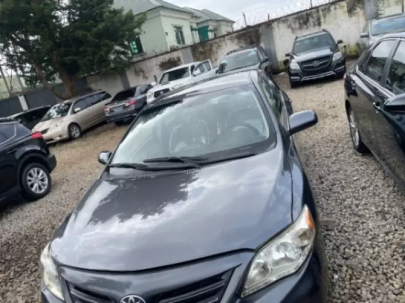 TOYOTA Camry   - 2016
