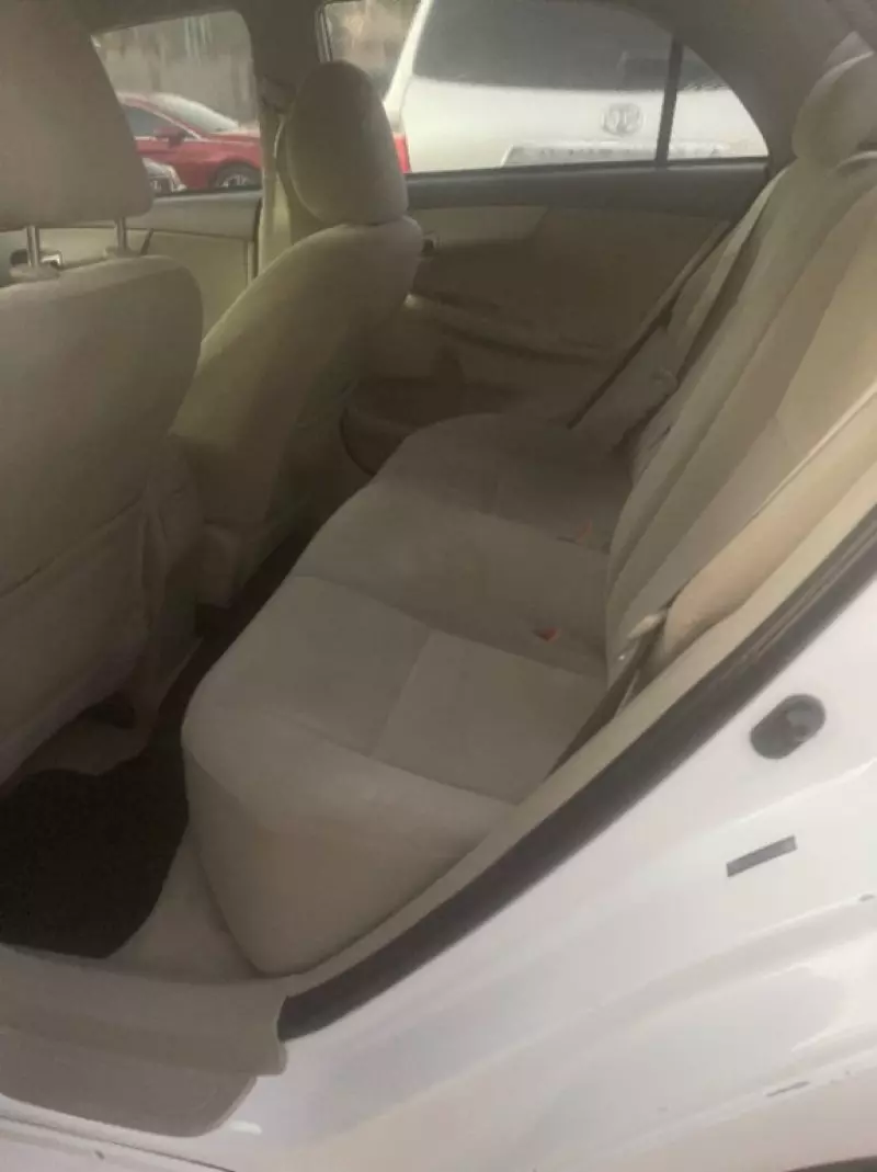 TOYOTA Corolla   - 2010