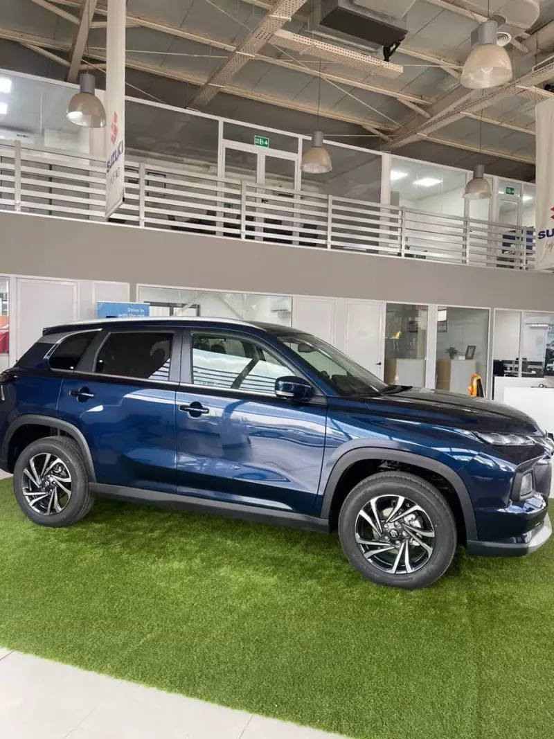 SUZUKI Grand Vitara   - 2025