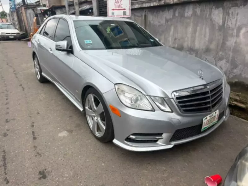 Mercedes-Benz E-Class   - 2011