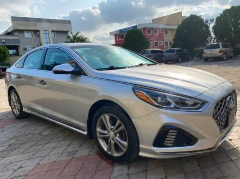 Hyundai Sonata   - 2018