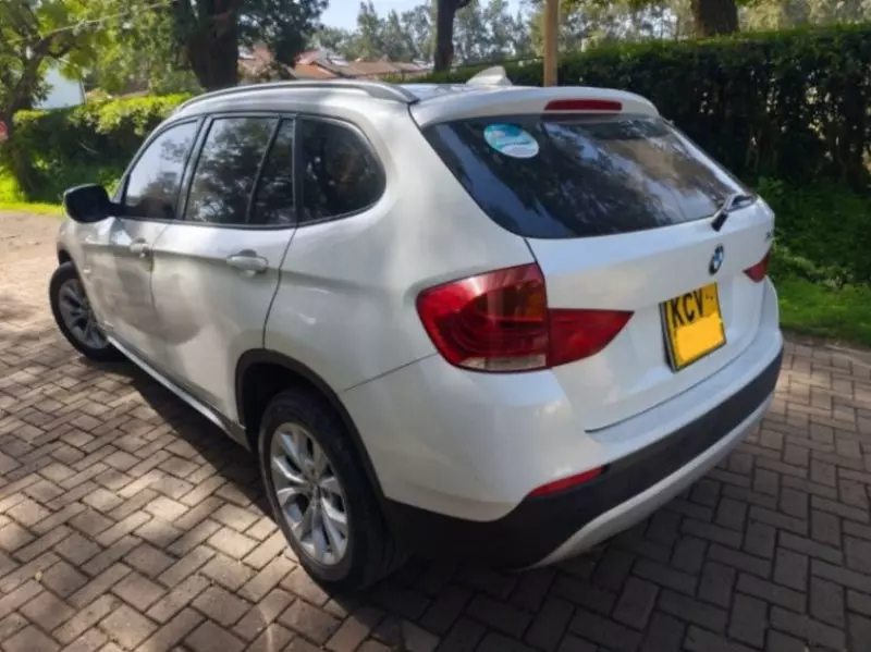 BMW X1 - 2012