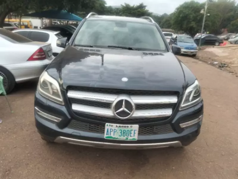 Mercedes-Benz GL 450   - 2013