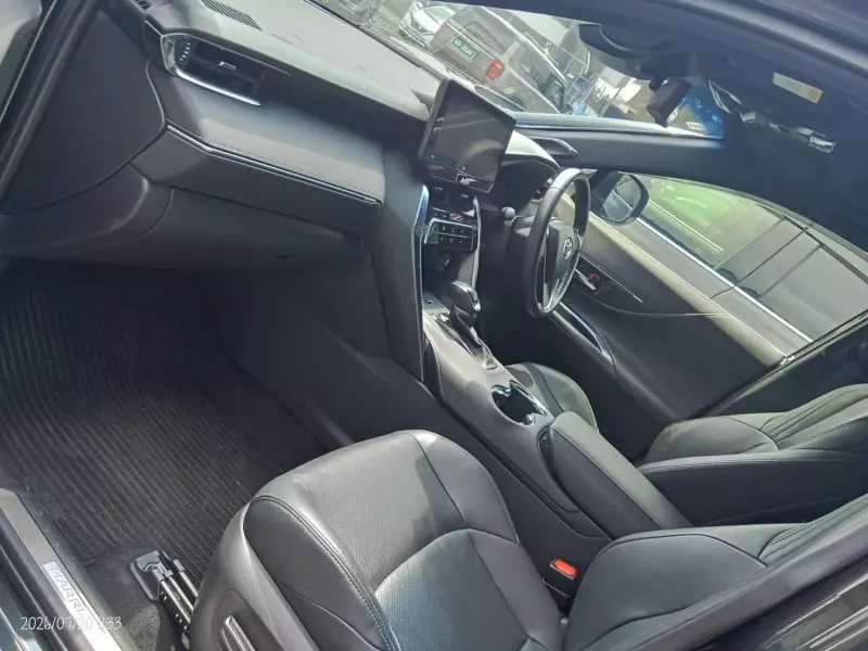 TOYOTA Harrier - 2020