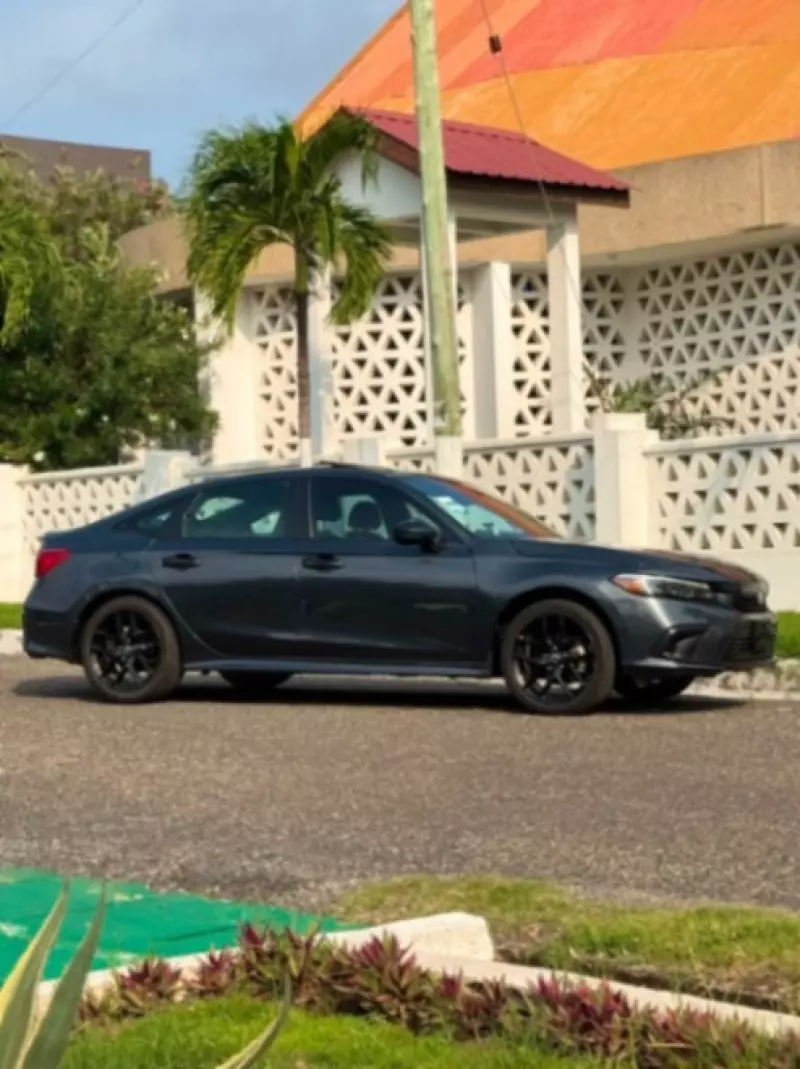Honda Civic   - 2022
