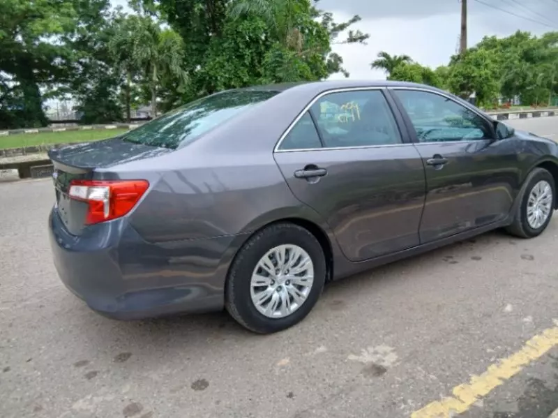 TOYOTA Camry   - 2014