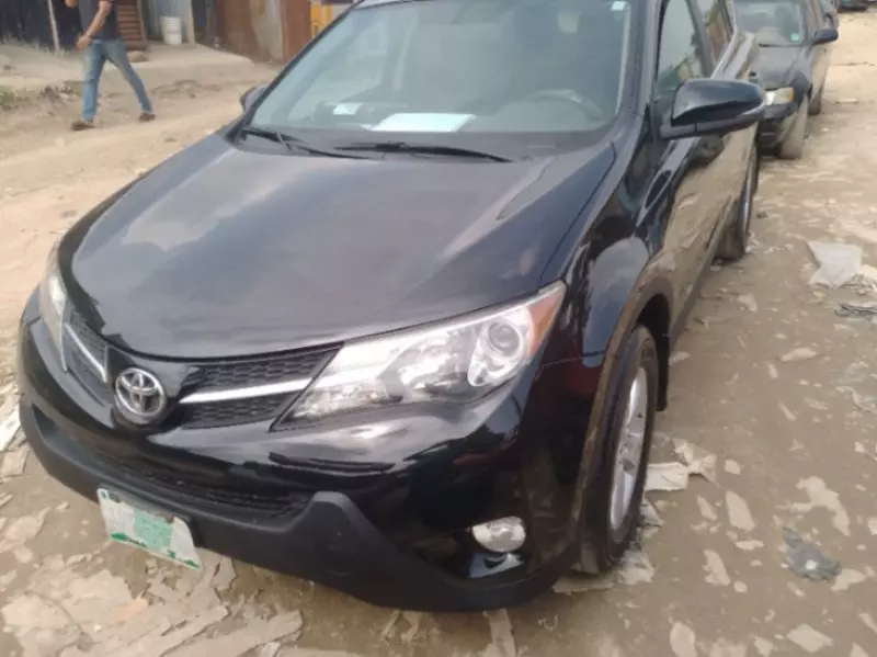 TOYOTA RAV 4   - 2015