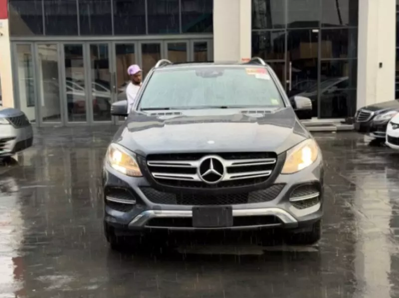 Mercedes-Benz GLE 350   - 2016
