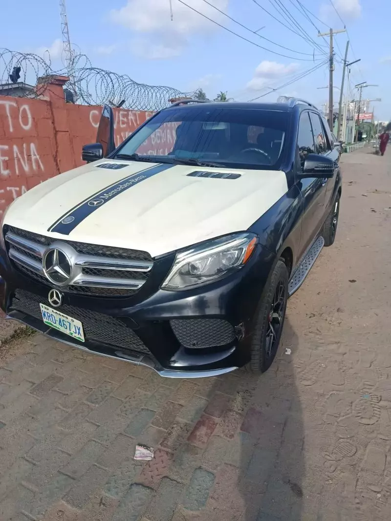 Mercedes-Benz ML 350   - 2013