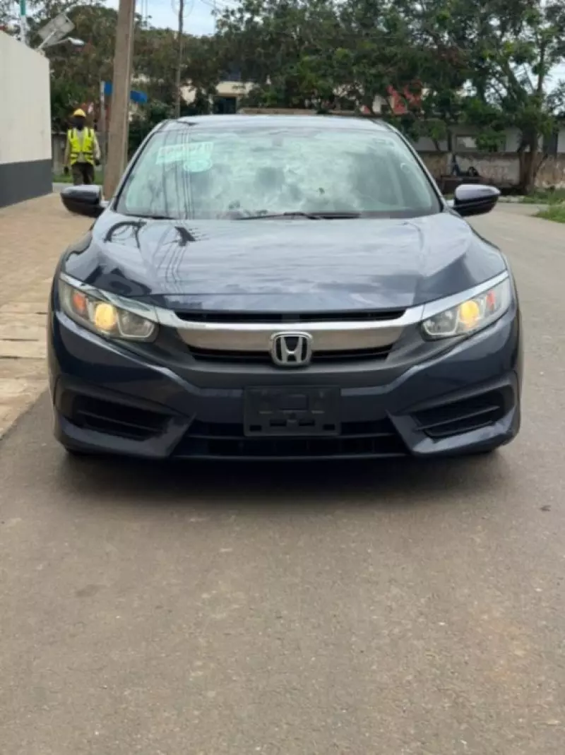 Honda Civic   - 2022