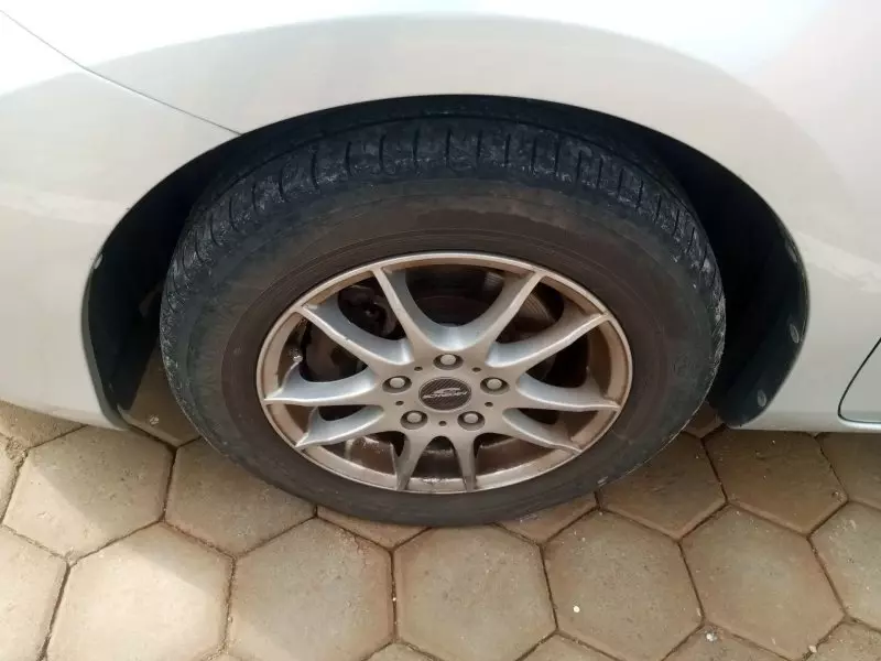 Toyota Auris   - 2012