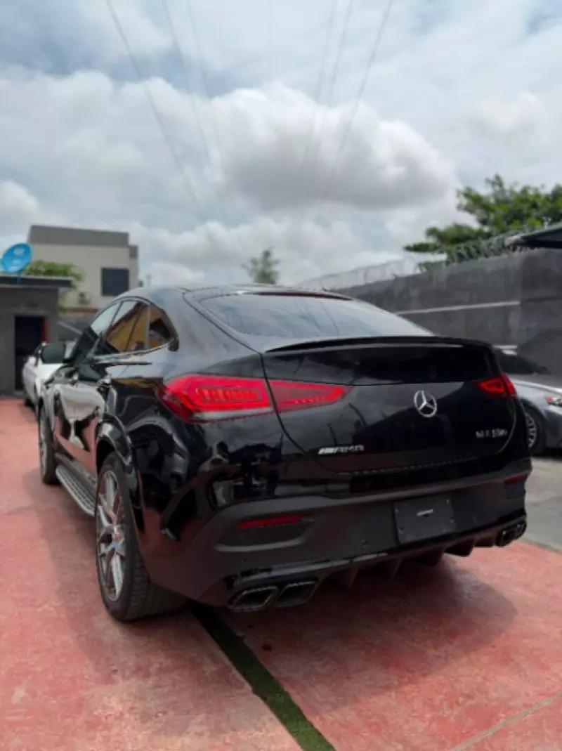 Mercedes-Benz GLE 63   - 2021