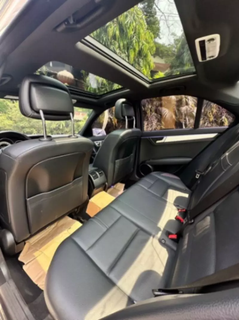 Mercedes-Benz C250   - 2014