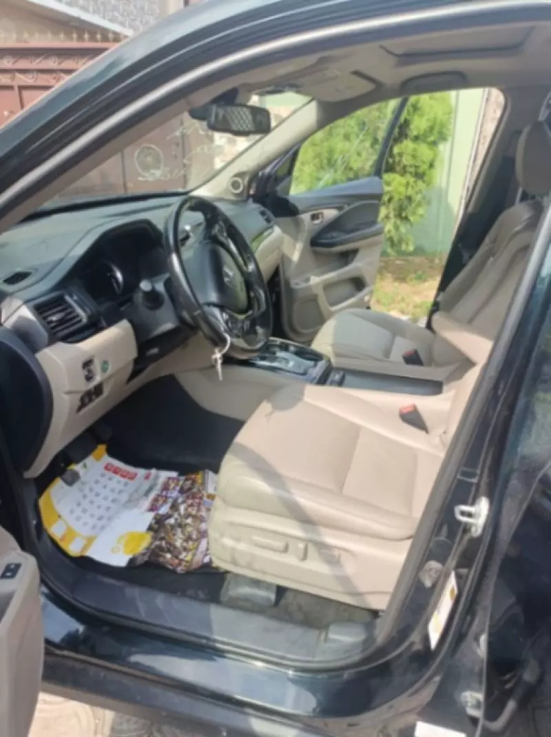 Honda Pilot   - 2016