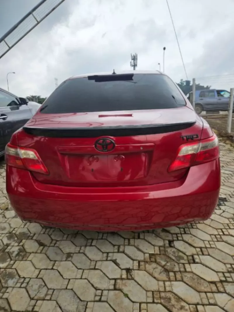 Toyota camry   - 2009