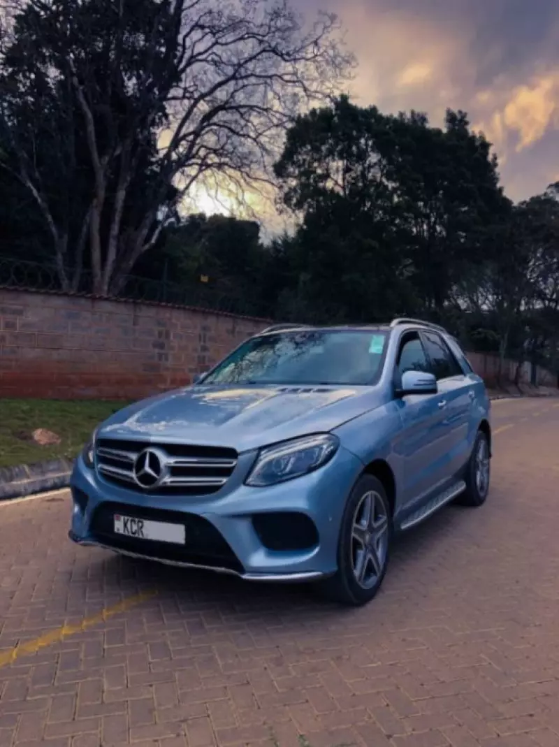 Mercedes-Benz GLE 400   - 2016