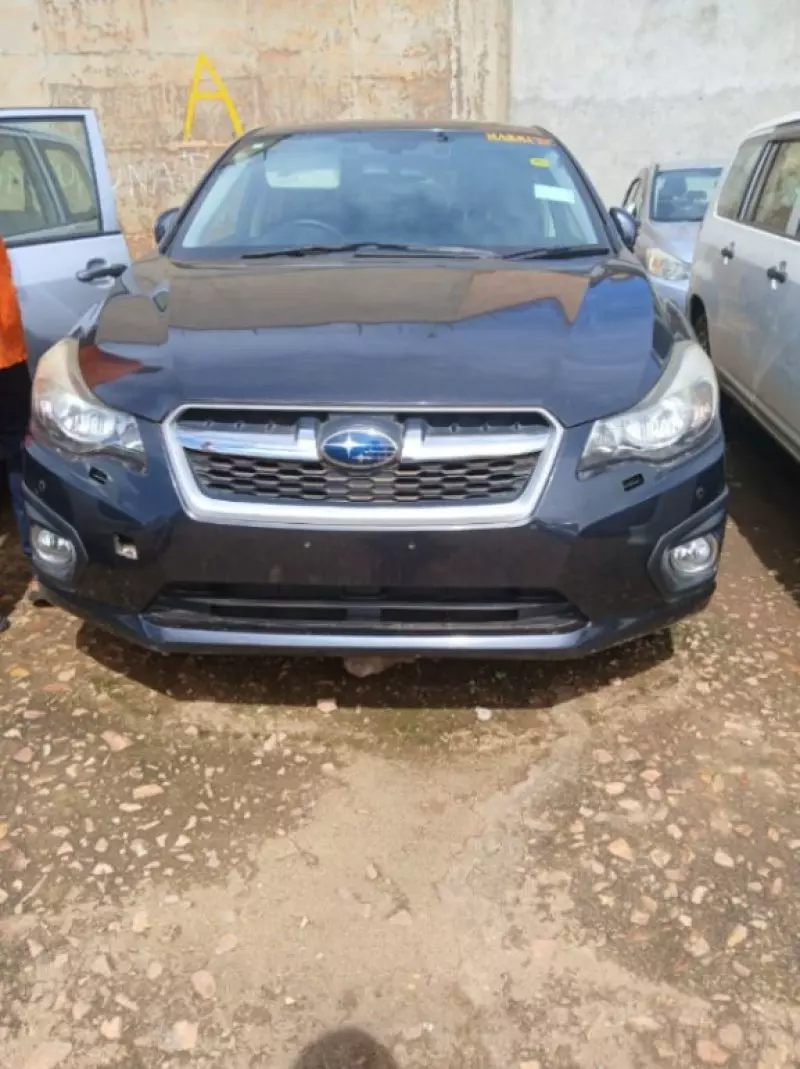 Subaru Impreza   - 2012