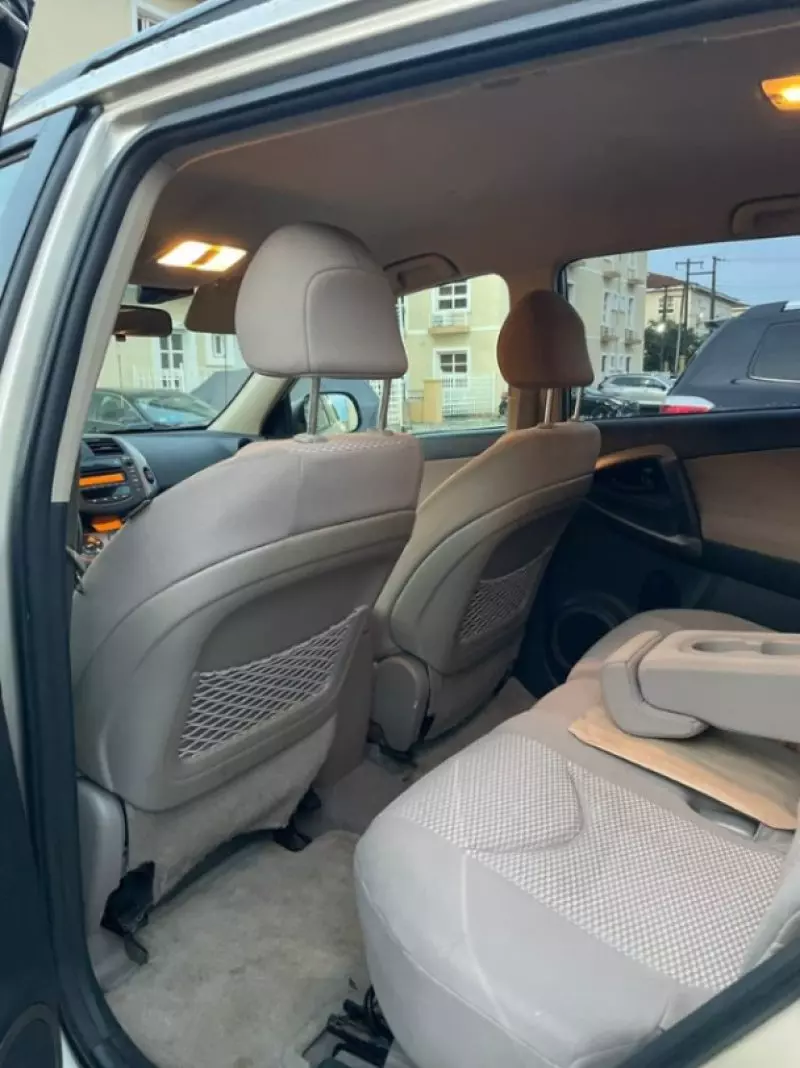 Toyota RAV 4   - 2007