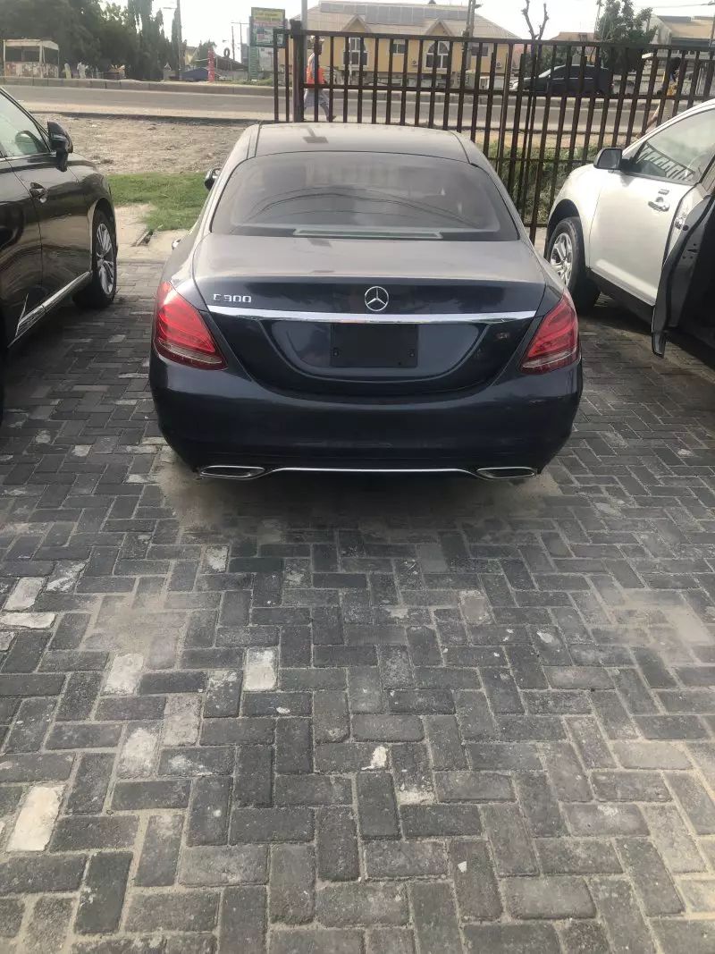 Mercedes-Benz C 300   - 2016