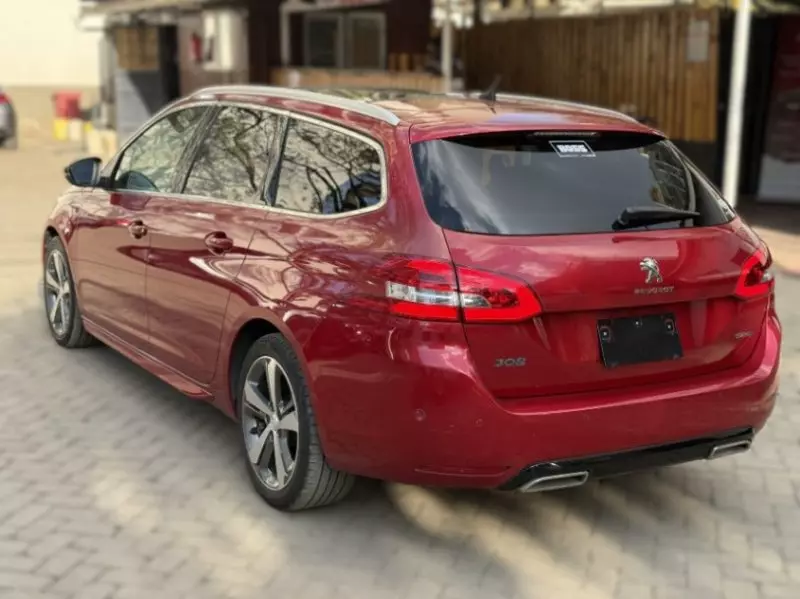 Peugeot 308   - 2019