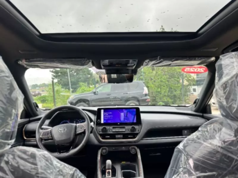 TOYOTA Grand Highlander   - 2025