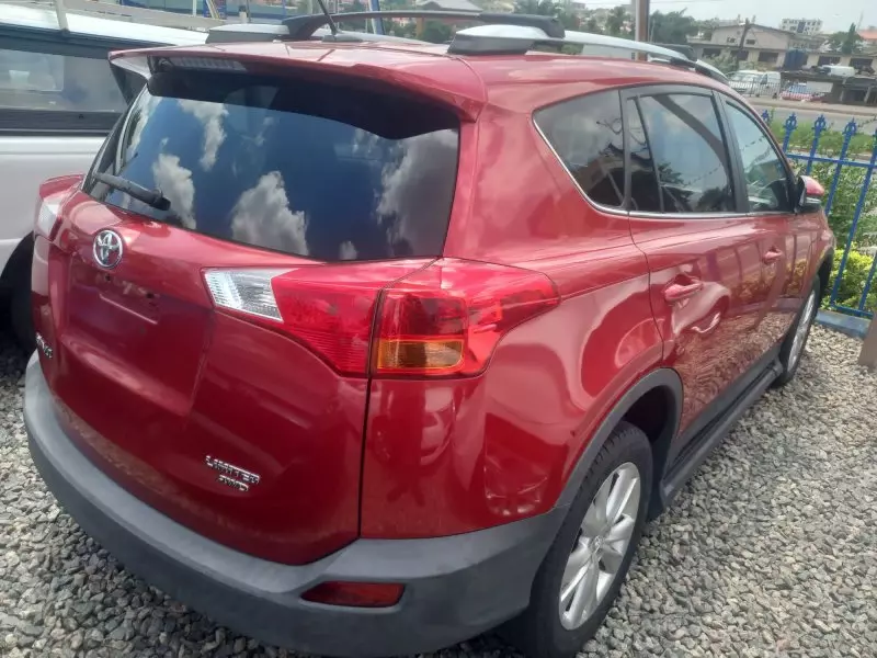 Toyota Rav4   - 2013