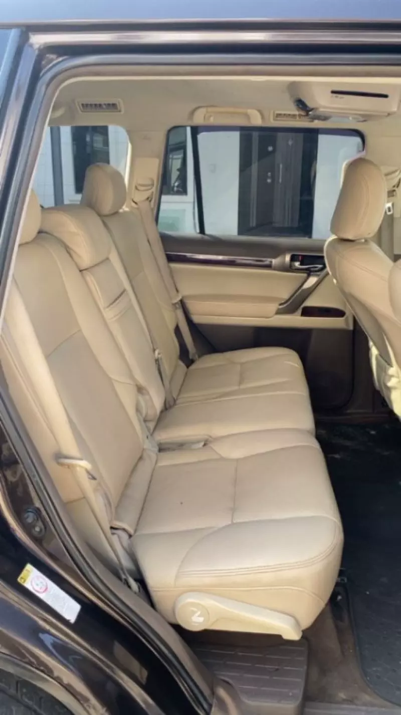 Lexus GX 460   - 2012