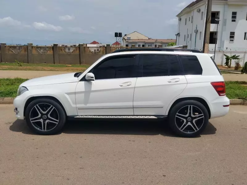 Mercedes-Benz GLK 350   - 2014