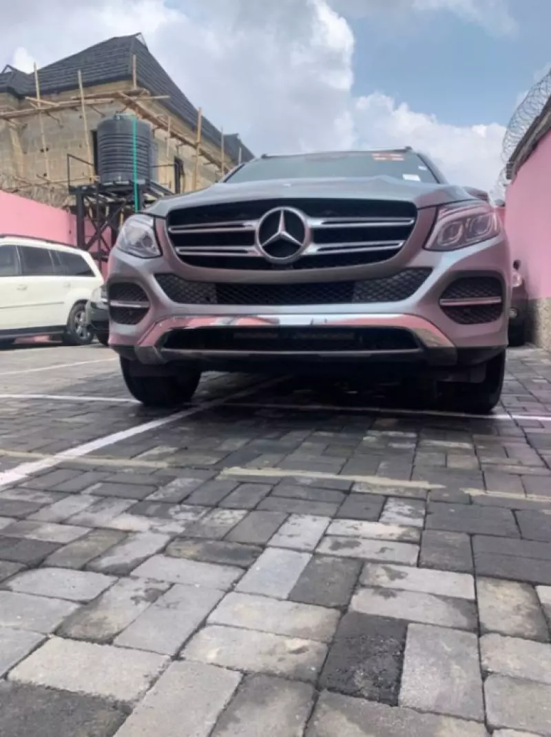 Mercedes-Benz GLE 350   - 2016