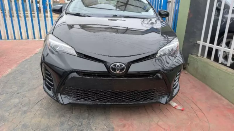 TOYOTA Corolla   - 2019