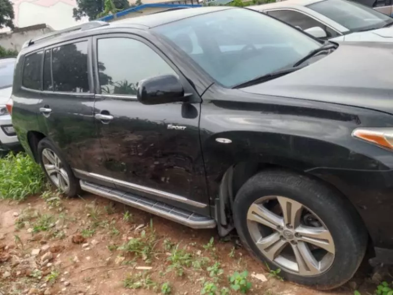 TOYOTA Highlander - 2013
